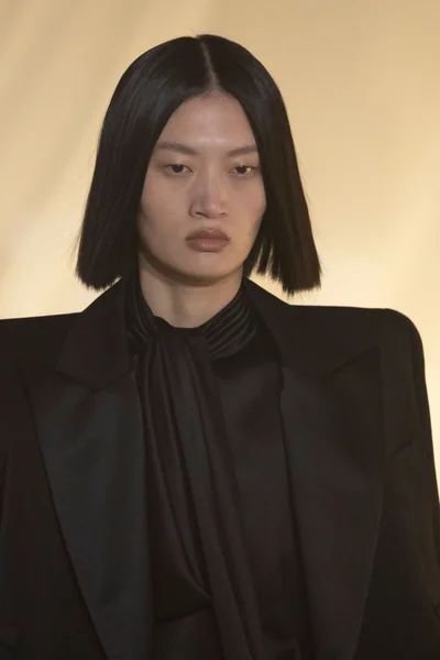 Look 153